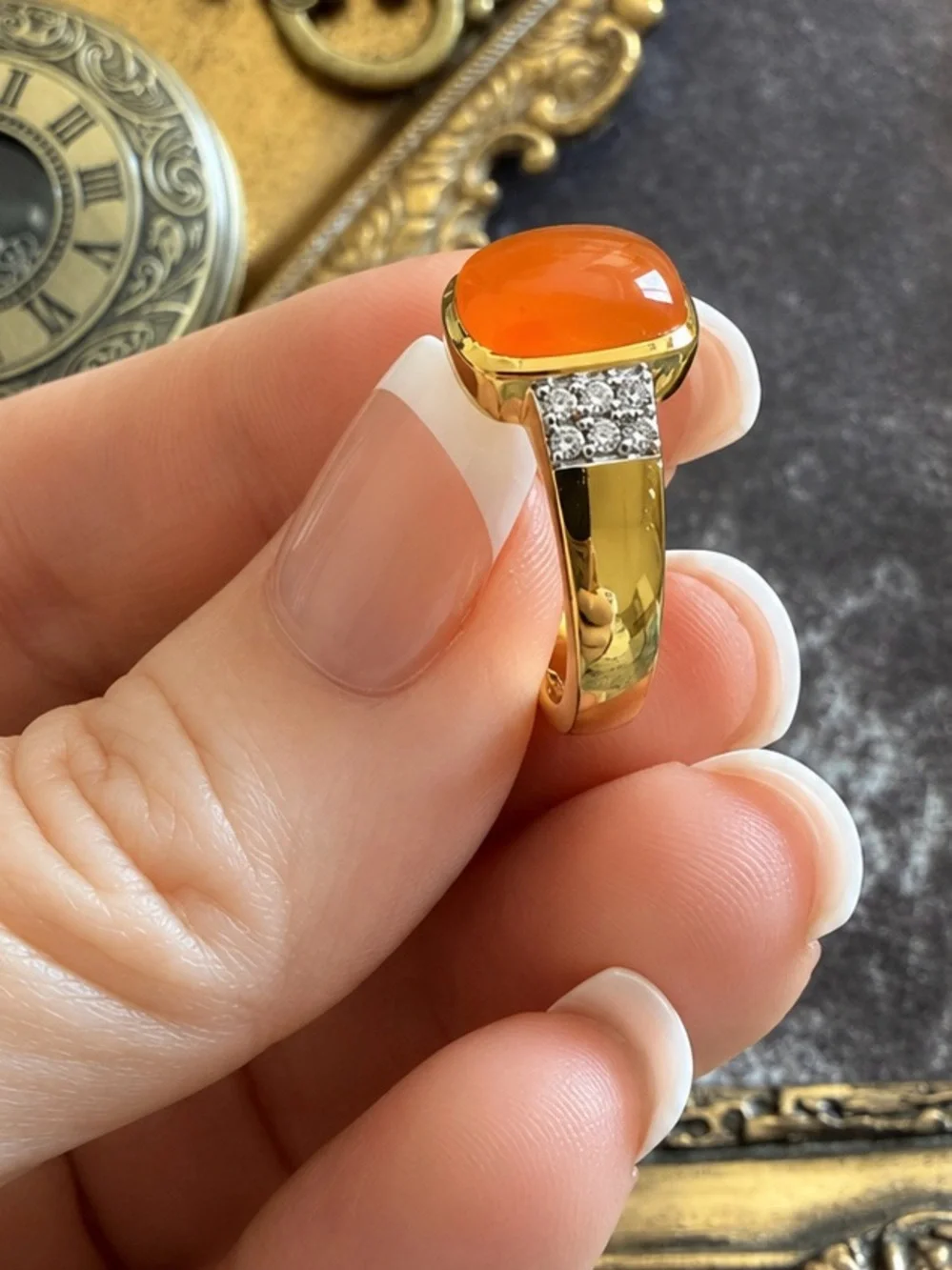 🆕 SONI • Gold Ring Orange Cabochon Crystal Stones Cocktail  Ring